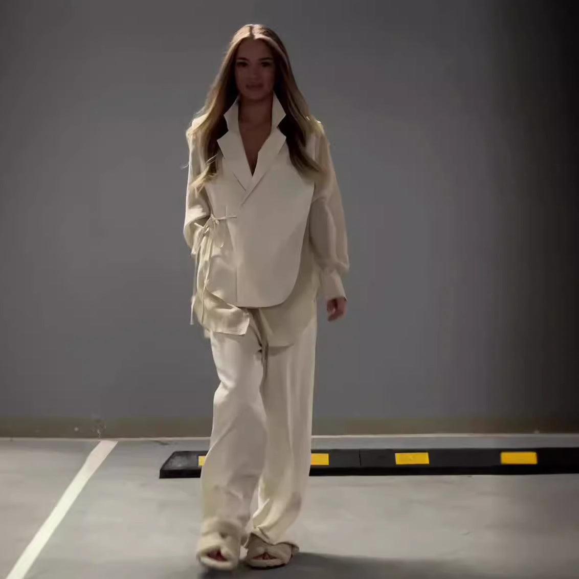 Haut en mousseline à empiècements & pantalon droit